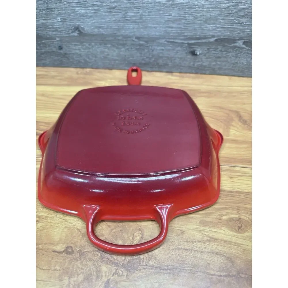 Le Creuset Red Square 10.25” Grill Pan Skillet 1.5 L Enamel Made in France